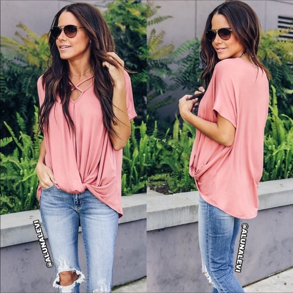 ❗️Sale ❗️Casual Knotted Tee - Picture 2 of 6